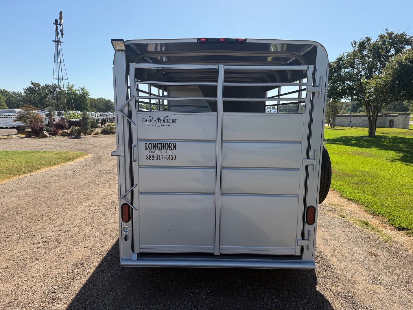 Trailer Photo 6