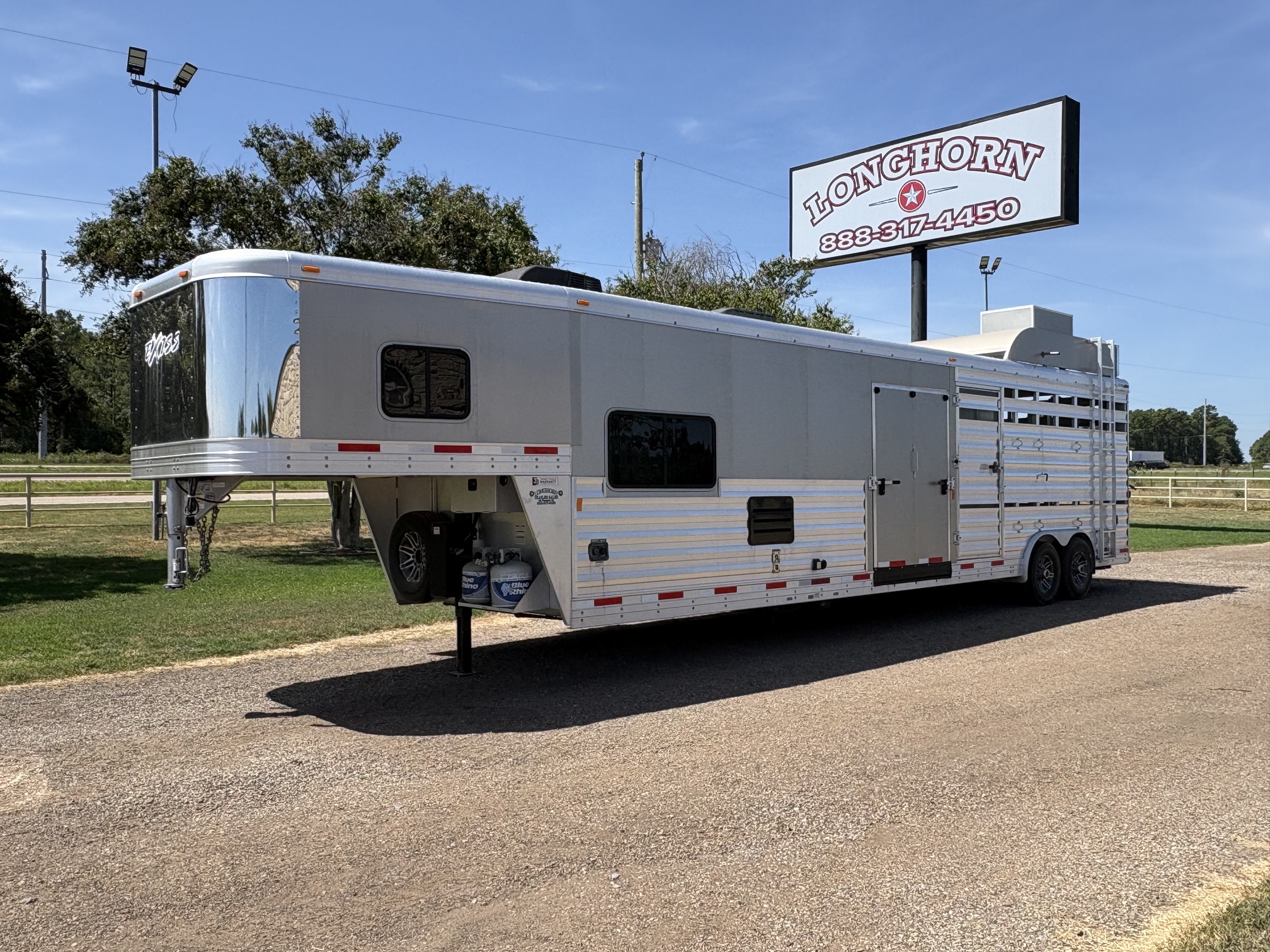 2018 Exiss 10' LQ / Stock Back